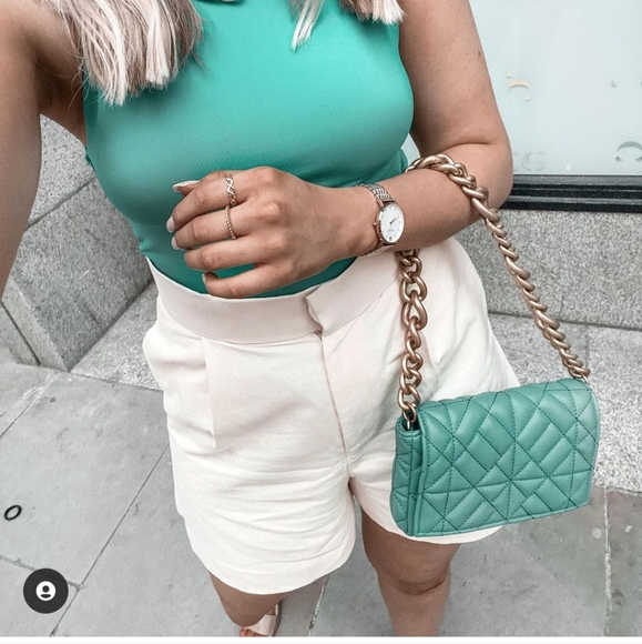 Zara Linen Blend Shorts - Picture 3 of 10